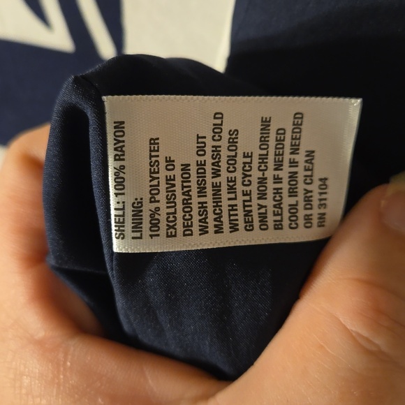 Crown & Ivy Navy Shift Dress 3/4 Sleeve 8 - Picture 8 of 8